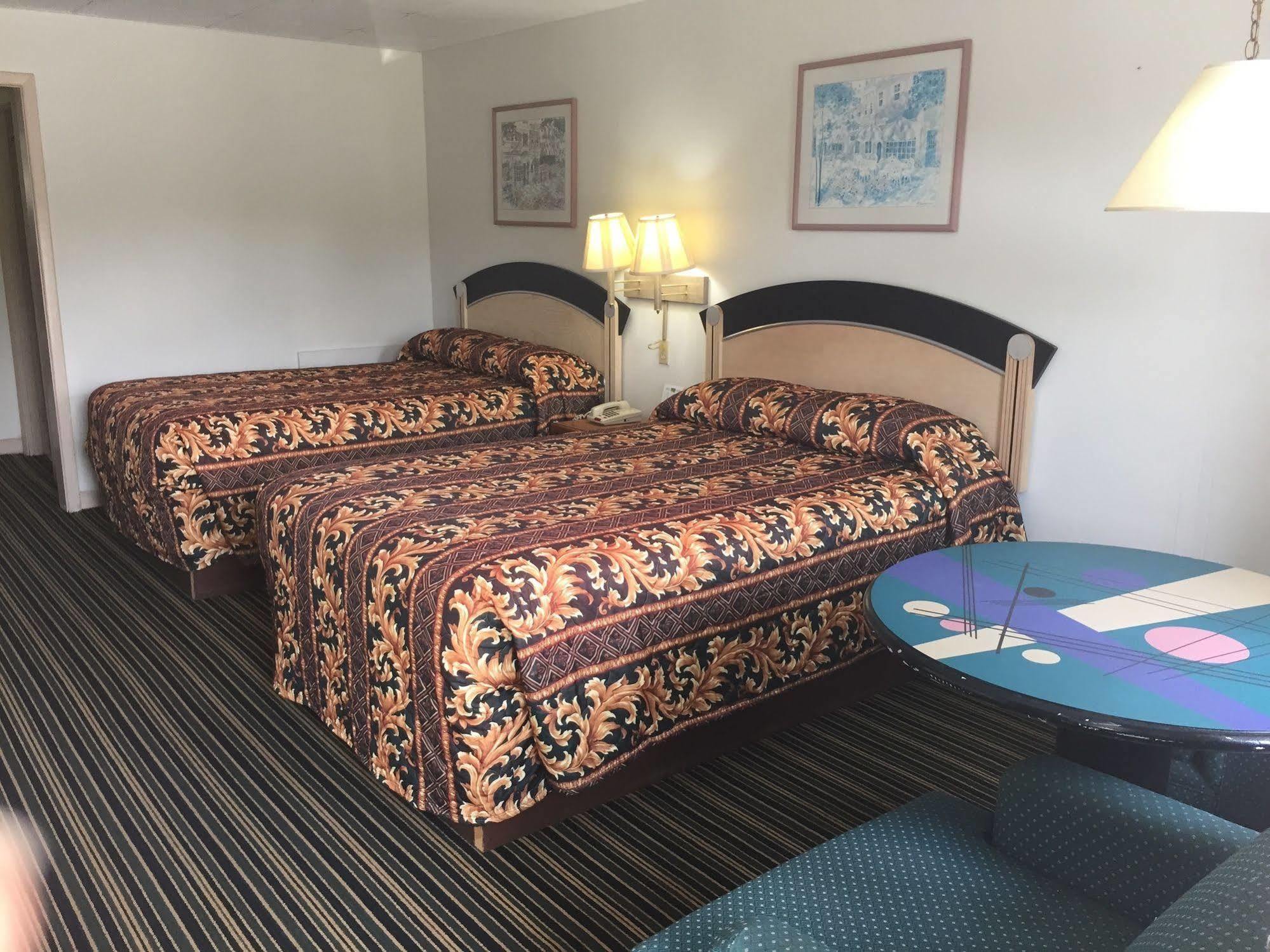 Scottish Inn And Suites Perry Extérieur photo