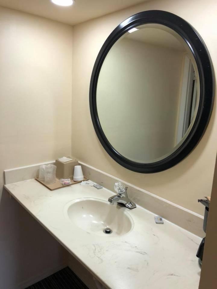 Scottish Inn And Suites Perry Extérieur photo