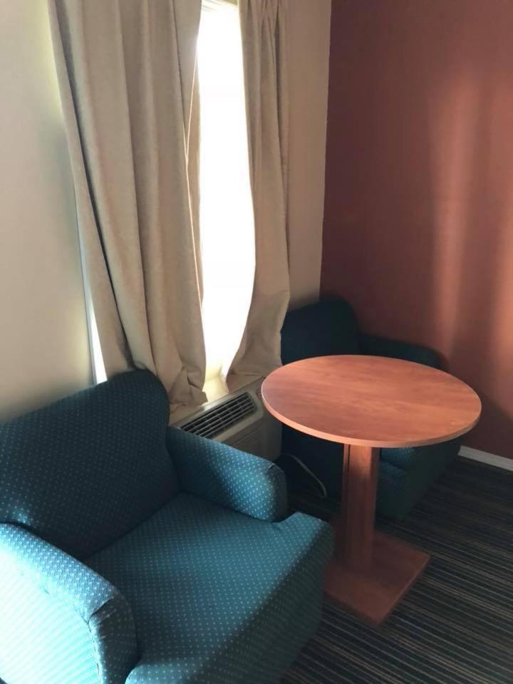 Scottish Inn And Suites Perry Extérieur photo