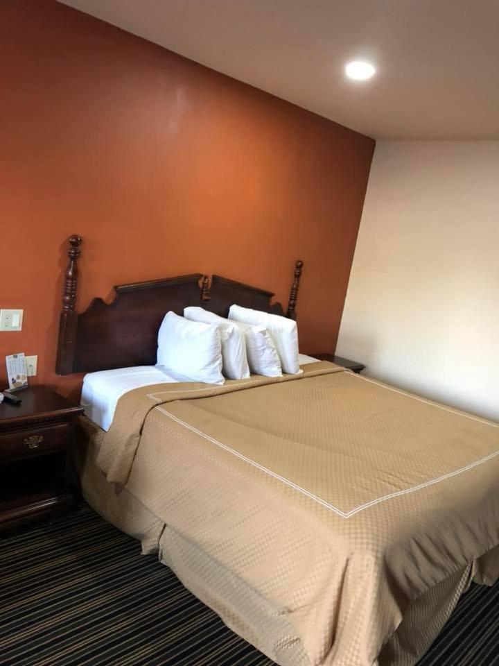 Scottish Inn And Suites Perry Extérieur photo